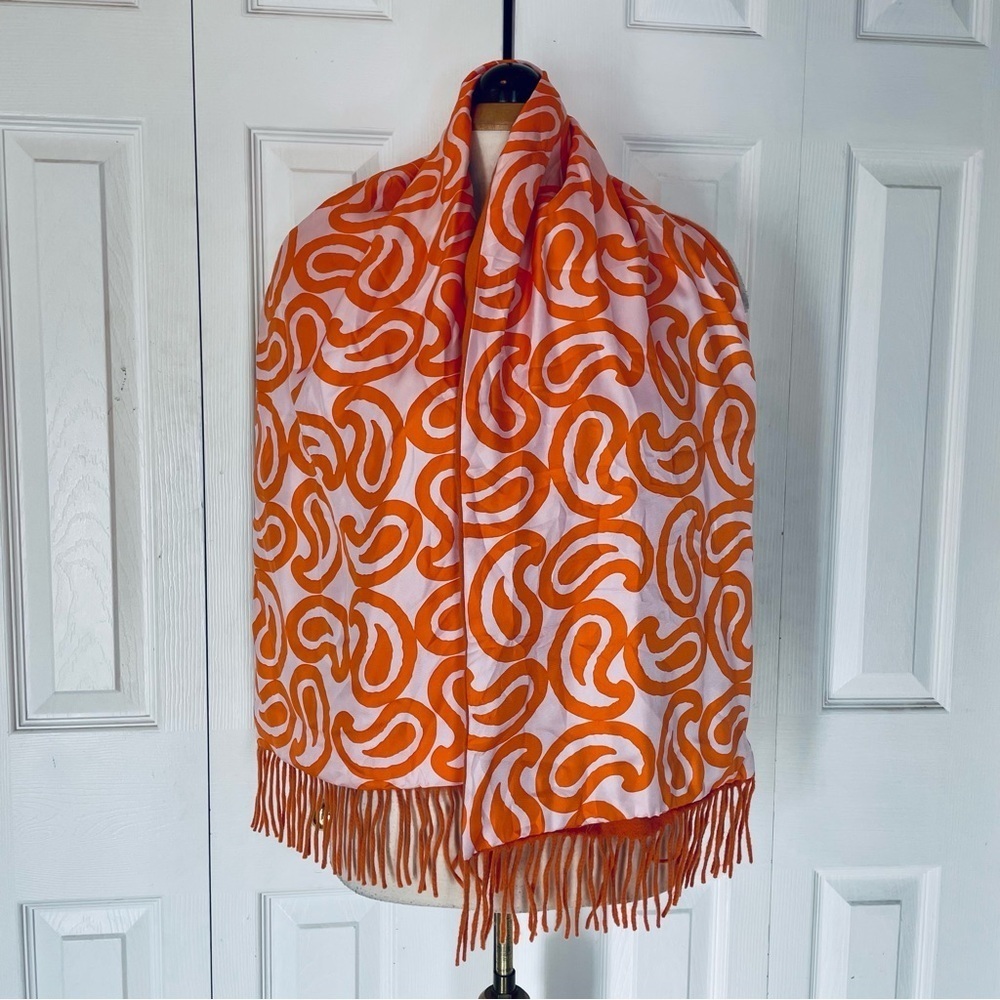 J McLaughlin 100% silk and cashmere scarf